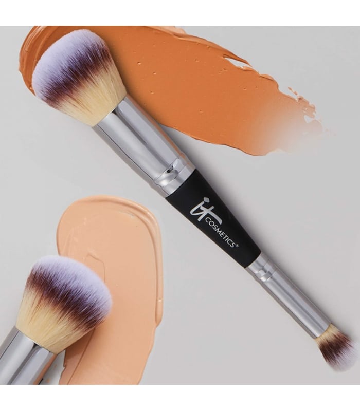 IT COSMETICS-HEAVENLY LUXE COMPLEXION PERFECTION-Pinceau Double Embout Teint Parfait & Anti-Cernes