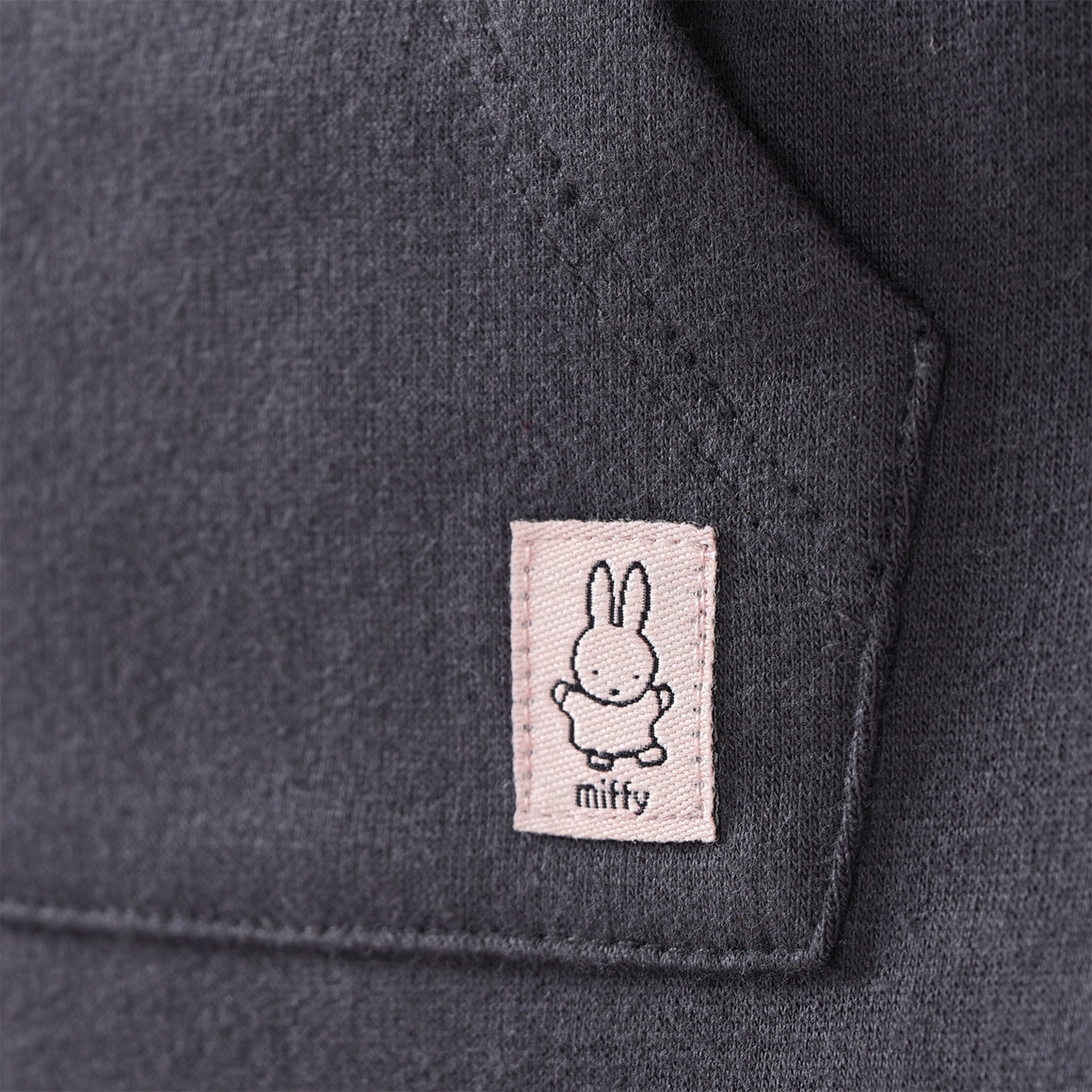 Miffy Latzkleid und Langarmshirt im Set