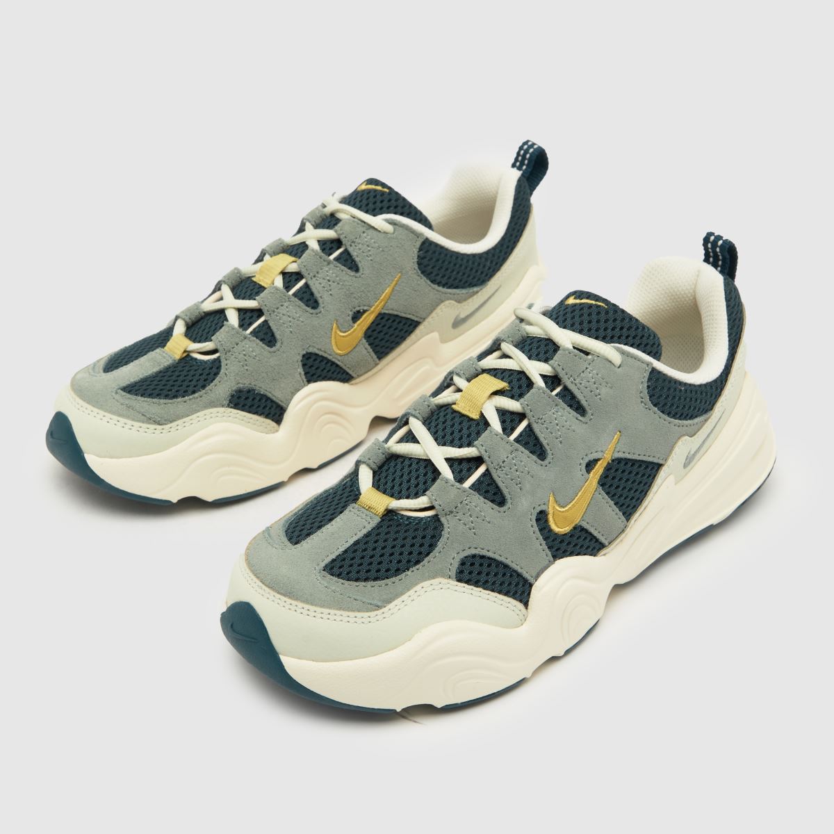 Nike Tech Hera – Mörkgröna träningsskor