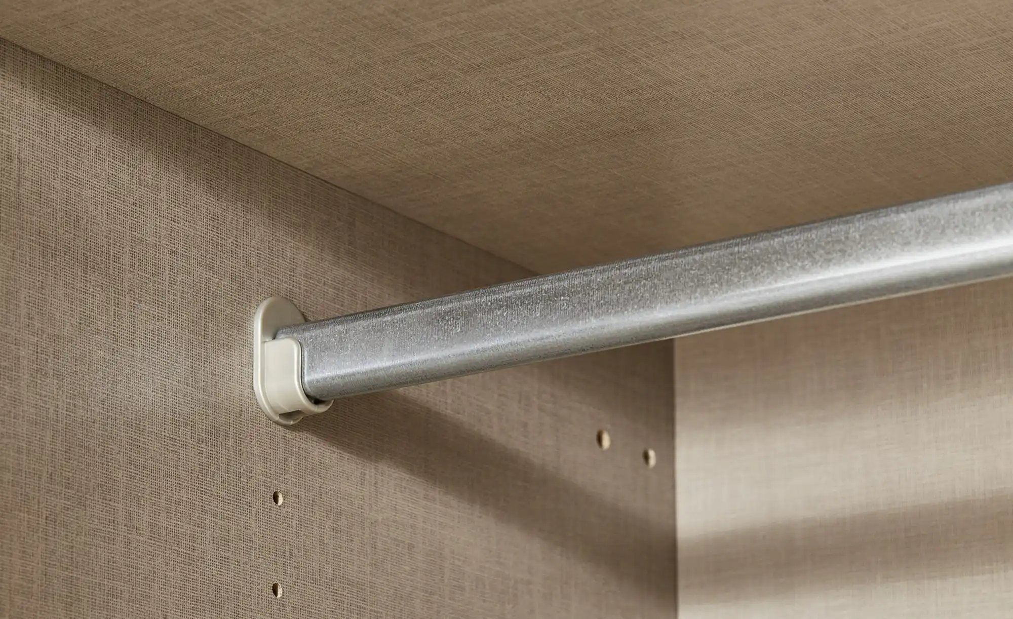 Drehtürenschrank