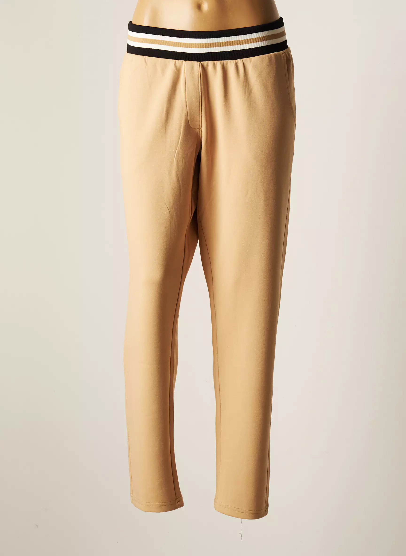 Betty Barclay Pantalons Slim Femme couleur beige