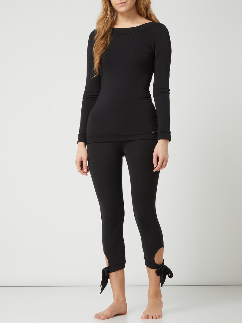 Shirt mit Schnürung in schwarz