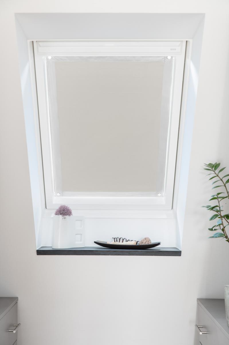 Lichtblick Dachfenster Sonnenschutz Haftfix, ohne Bohren, Beige, 59 cm x 118,9 cm (B x L)
