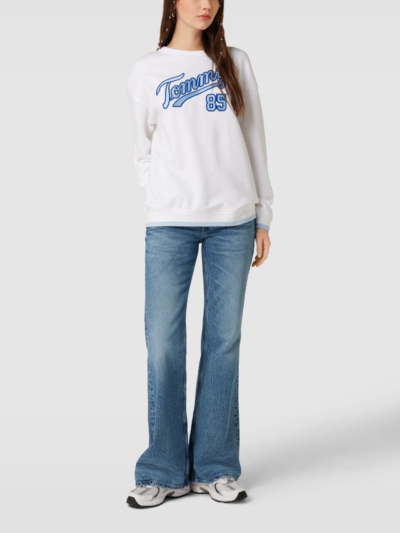 Flared Cut Jeans mit Label-Patch Modell 'SOPHIE' in jeans