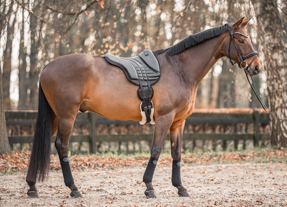 Equinate Wanderreitsattel Reitpad Stella, aus verziertem Kunstleder