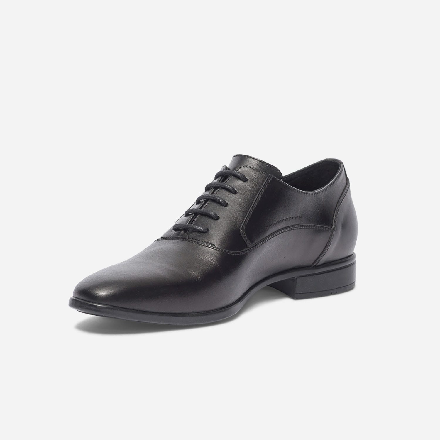 Richelieu noir en cuir