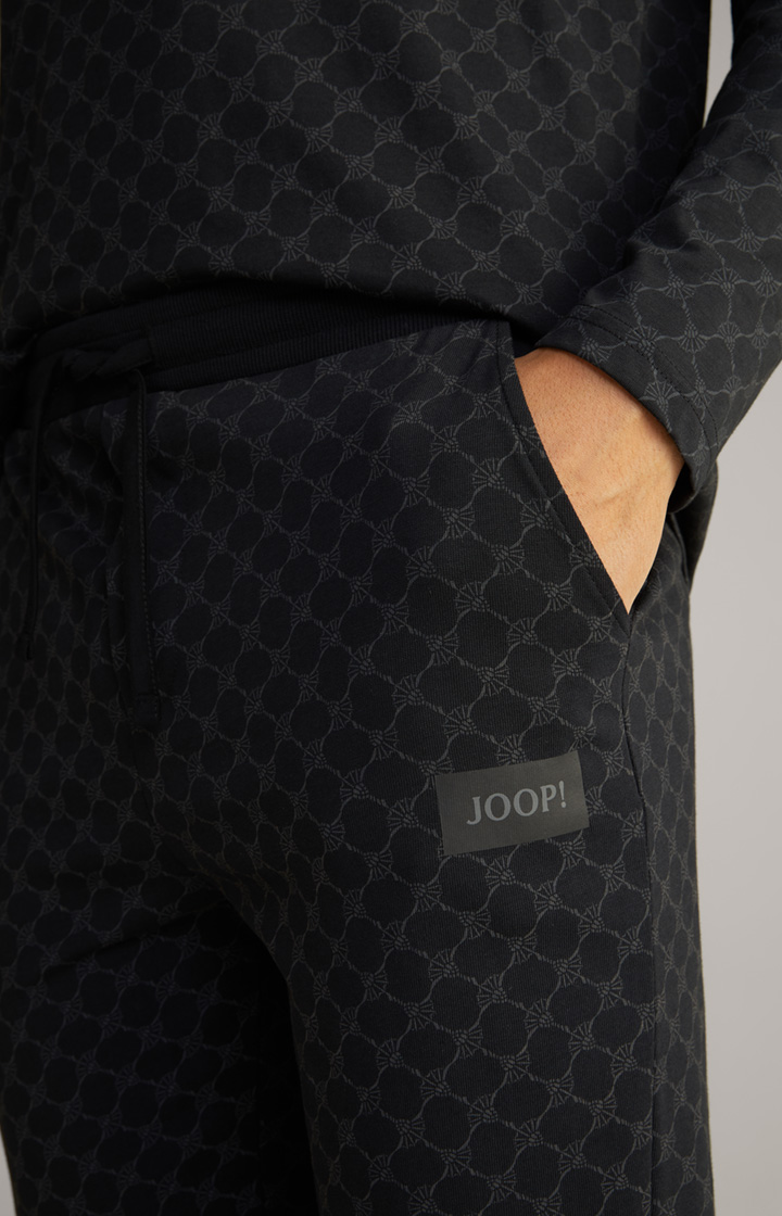 Loungewear Shorts in Schwarz gemustert