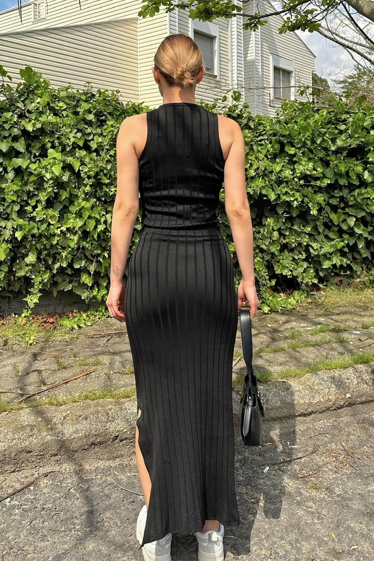 Swist  Schwarzes, dickes, geripptes Strick-Crop-Rock-Strickwaren-Bottom-Top-Set für Damen