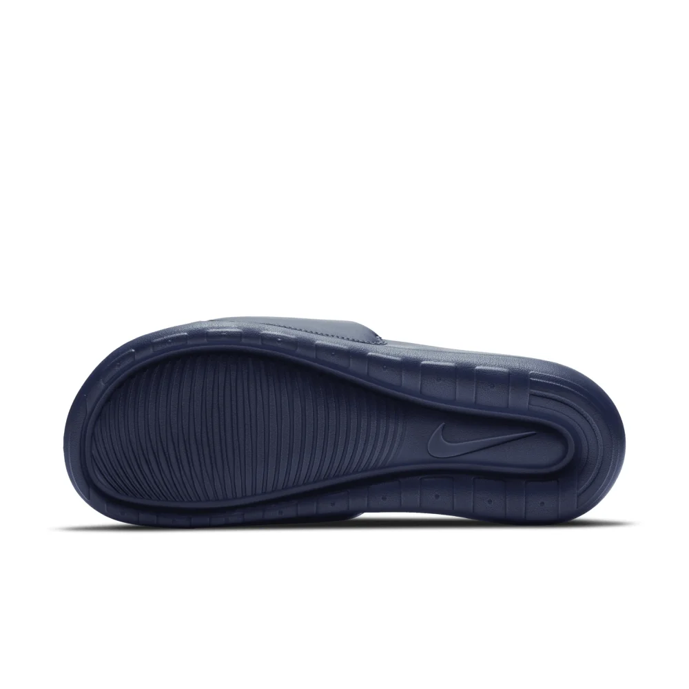 Nike Victori One CN9675-401 / blau