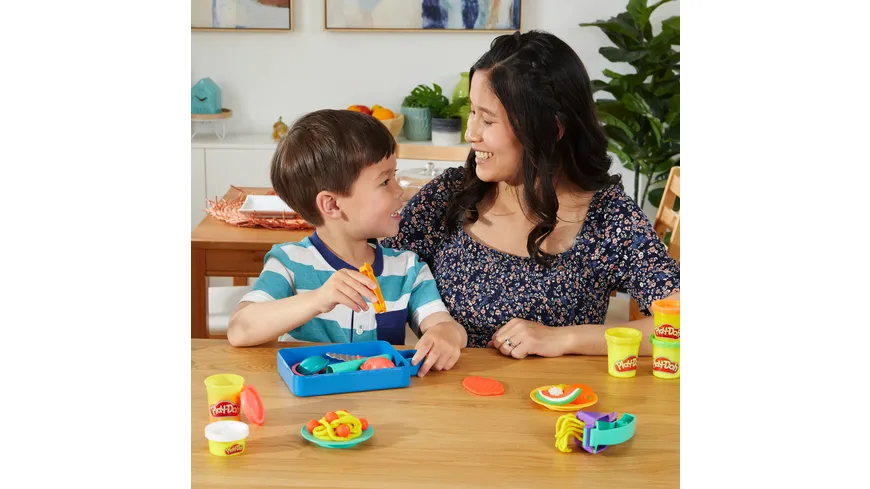 Hasbro - Play-Doh Kleiner Chefkoch Starter-Set