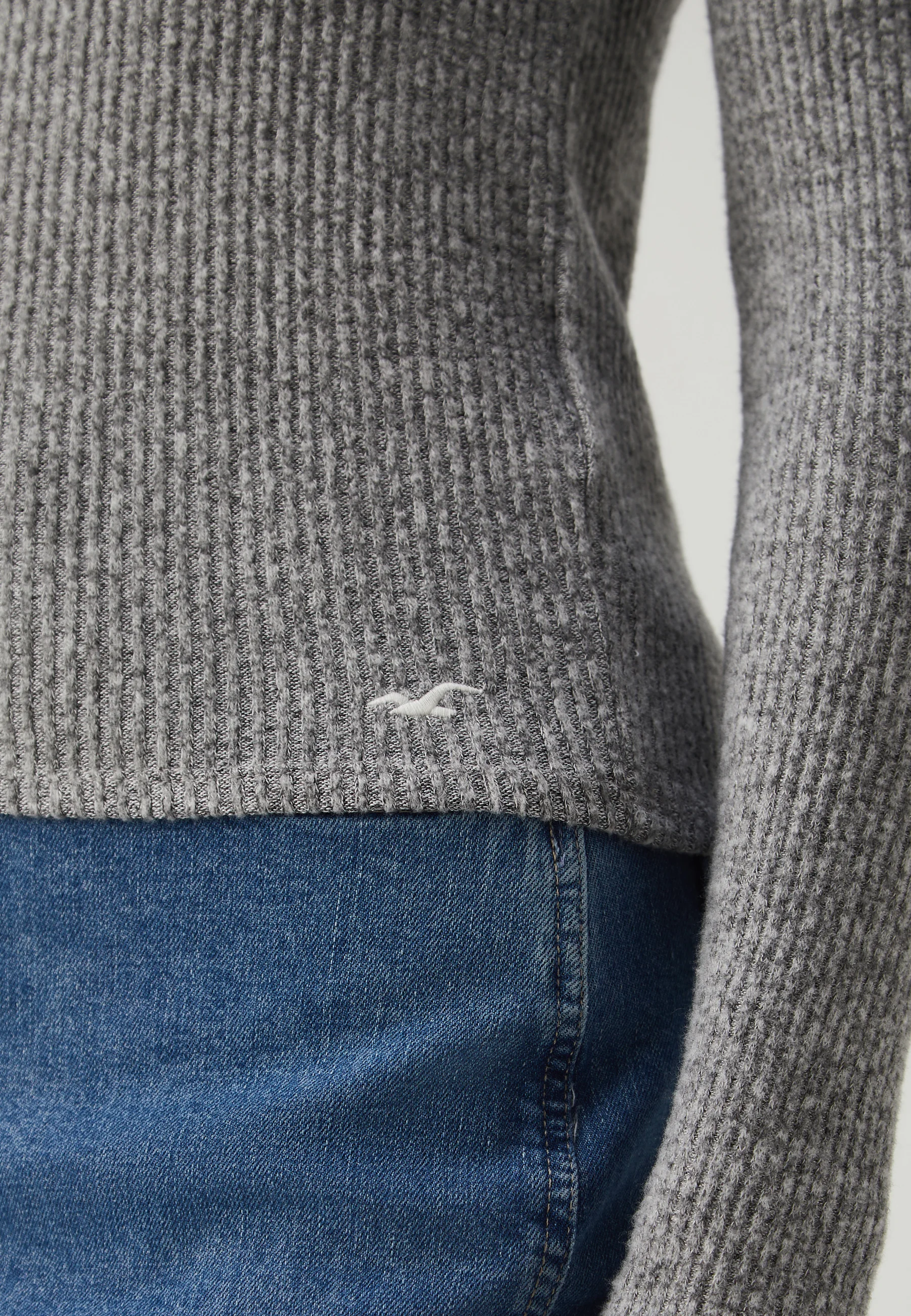 Camiseta de manga larga COZY HENLEY de Hollister Co.