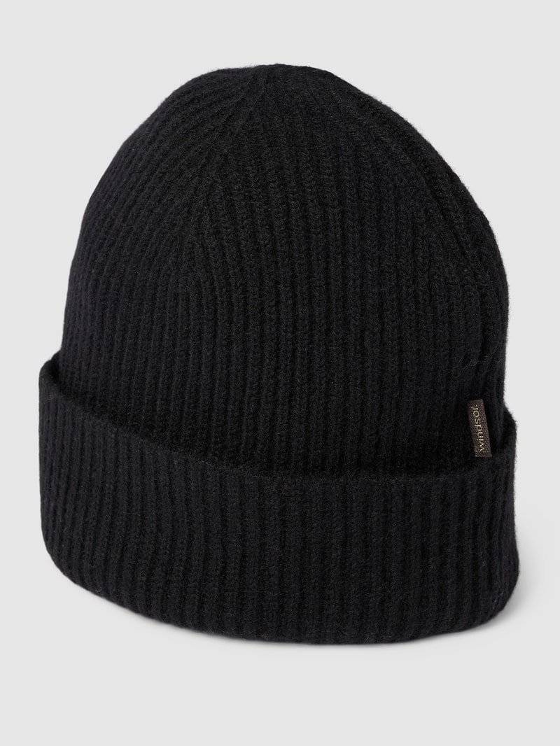 Strickmütze aus Kaschmir mit Label-Detail in schwarz