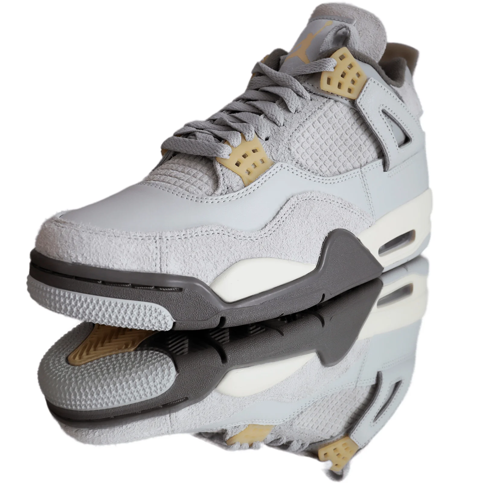 Jordan 4 Retro SE Craft Photon Dust