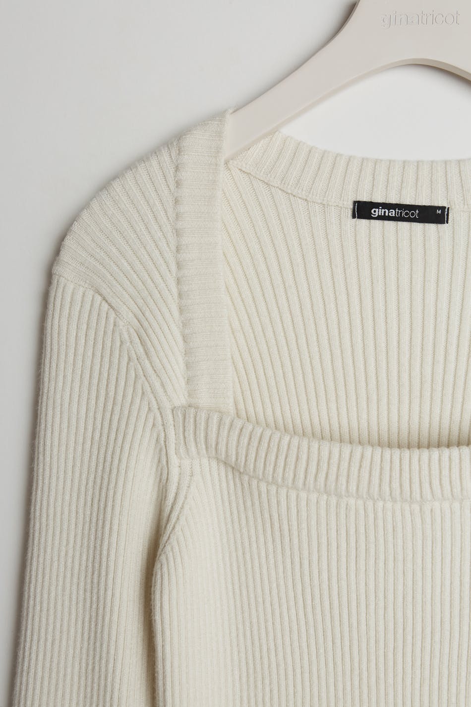 Josie knitted sweater