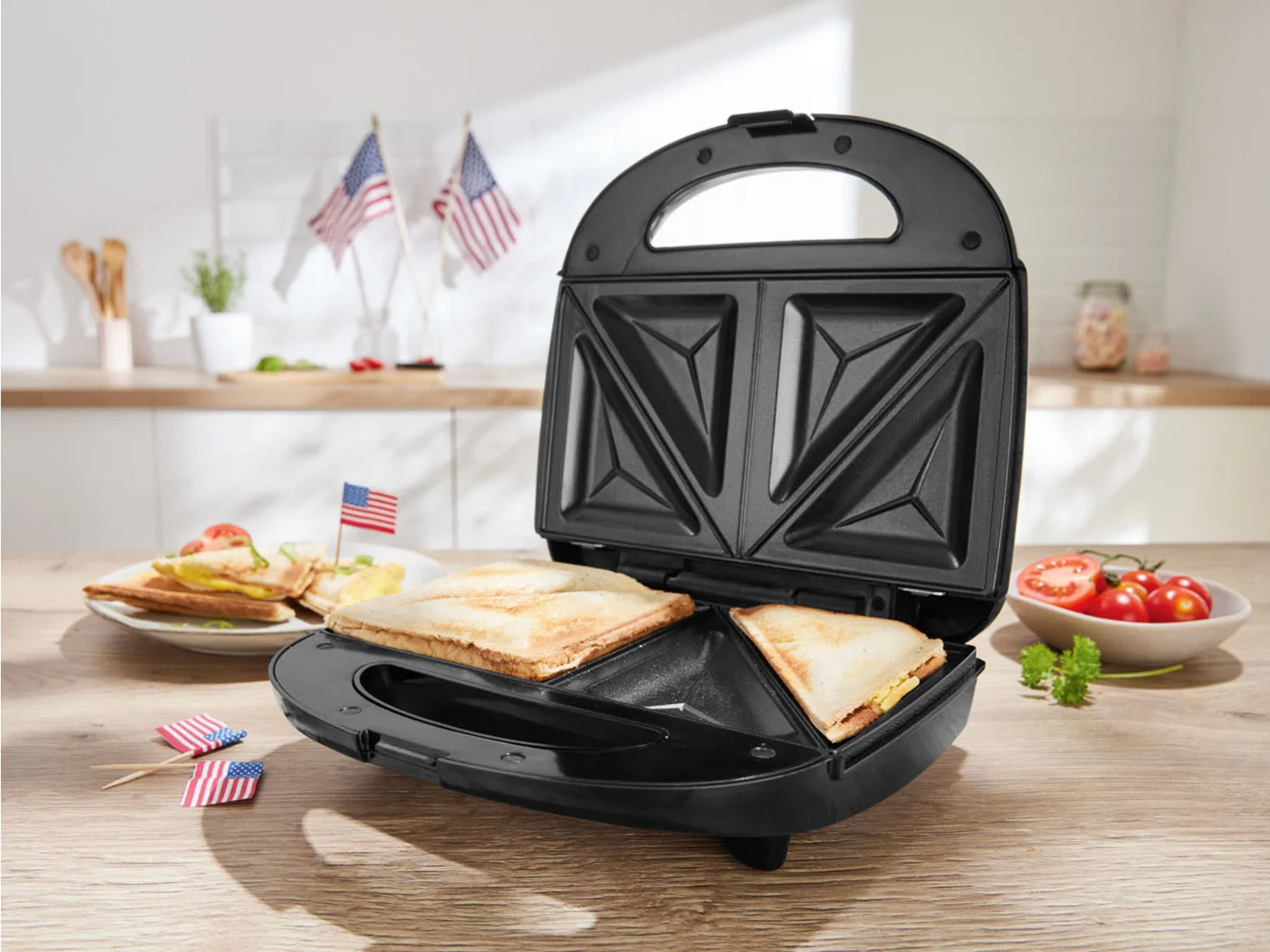 SILVERCREST® KITCHEN TOOLS sandwich maker »SSWM 700 C2«, 700 W, with baking lights