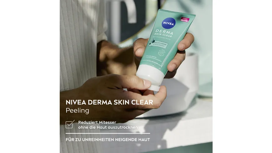 NIVEA Derma Skin Clear Anti-Unreinheiten Peeling 150 ml