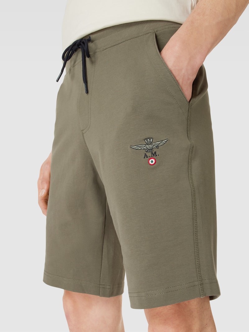 Sweatshorts mit Tunnelzug in grün