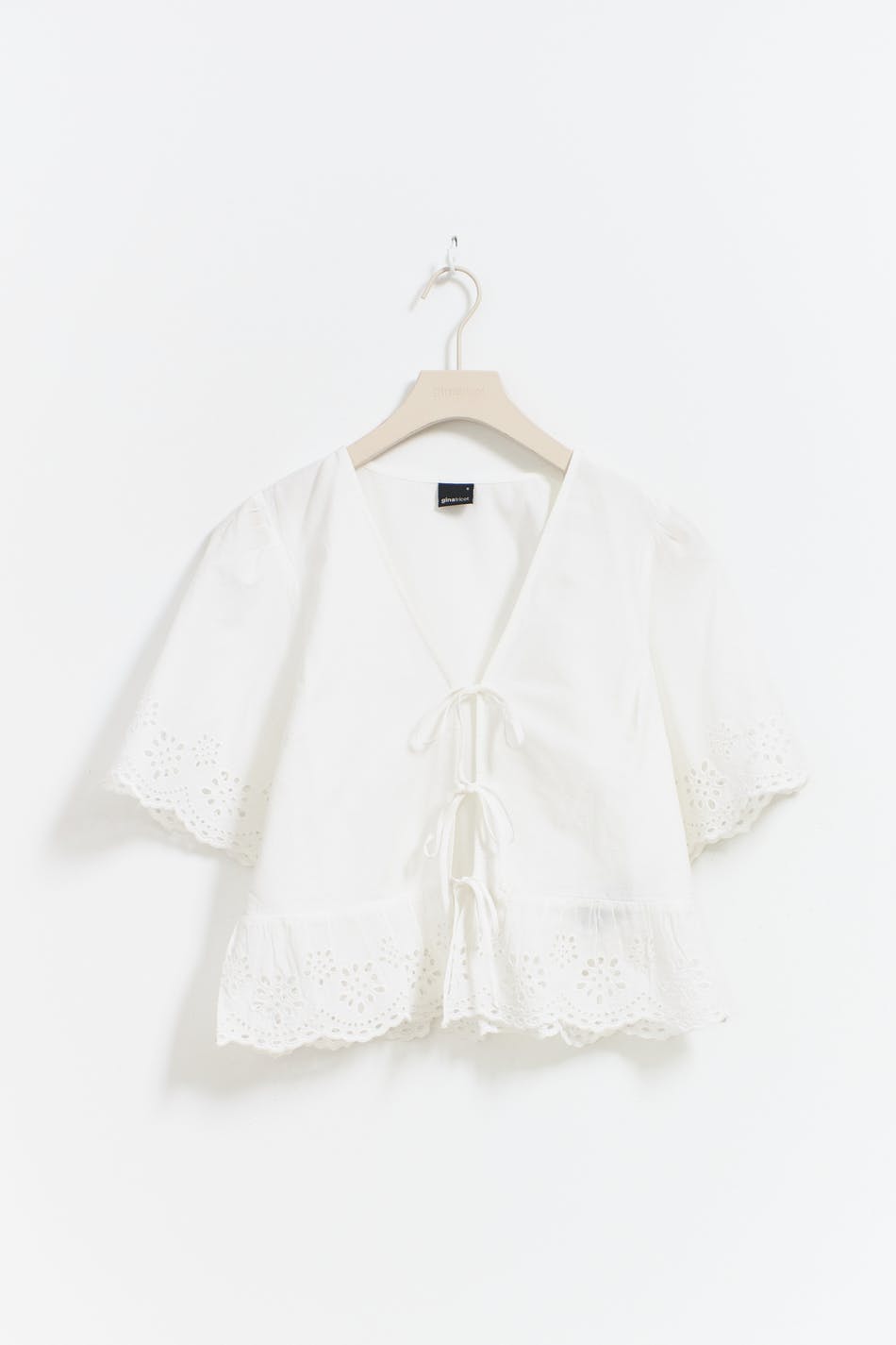 Broderi anglaise blouse