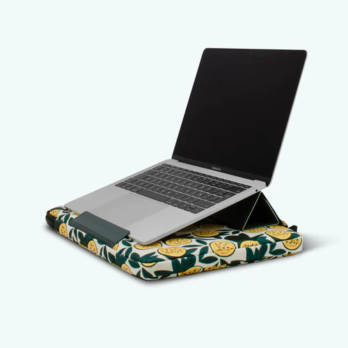 Laura Street 15/16 inch yellow laptop sleeve
