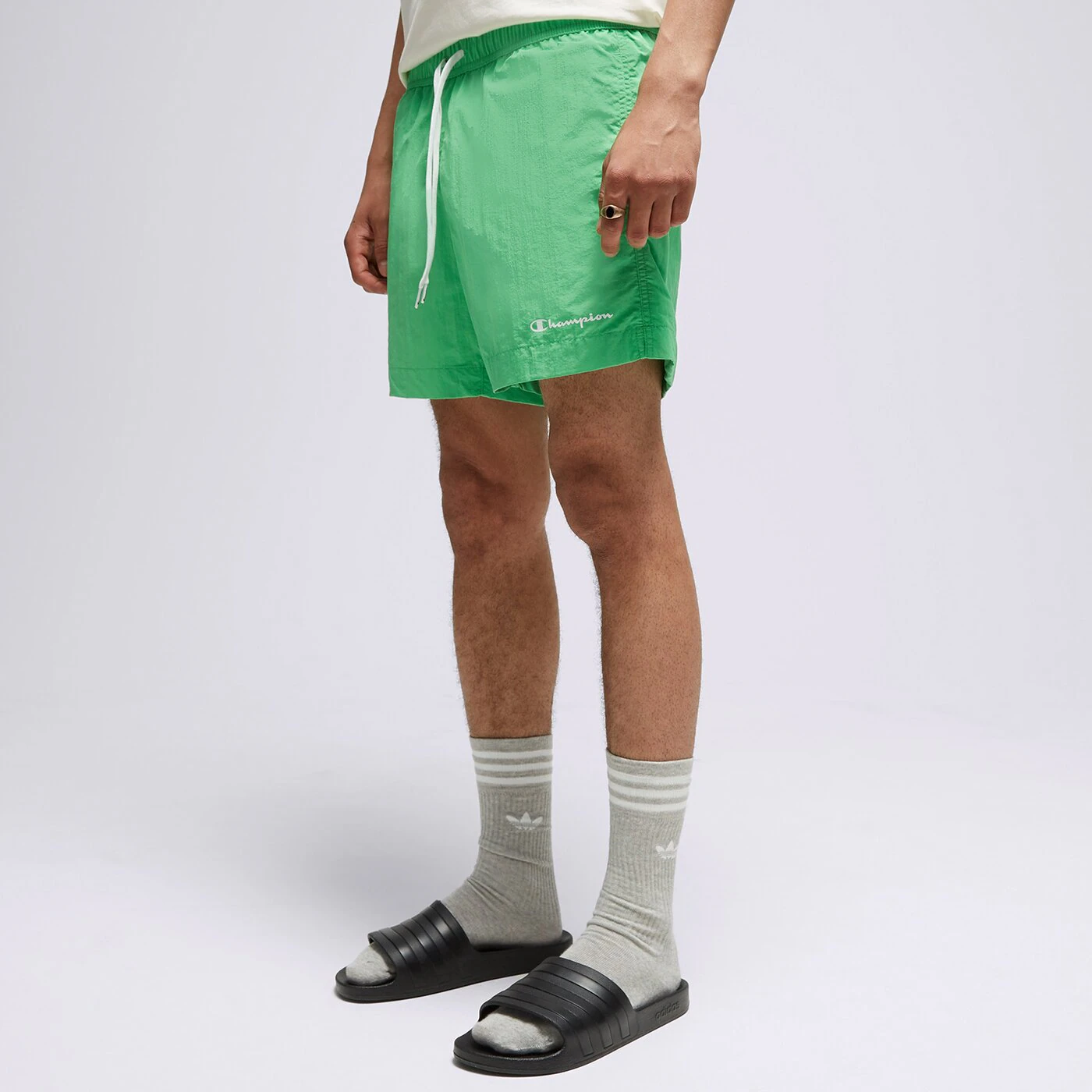 CHAMPION SHORTS BEACHSHORT Grün
