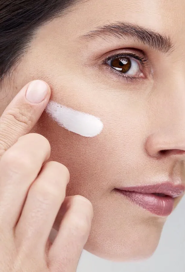 „Nivea Cellular Luminous“ serumas nuo pigmentacijos