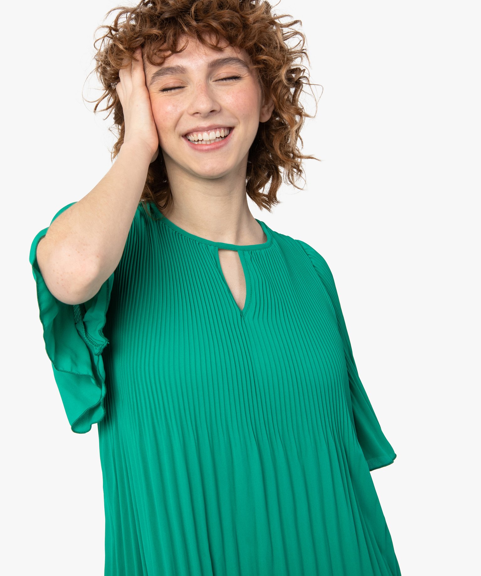 Robe femme en voile plissé à manches courtes vert | GEMO