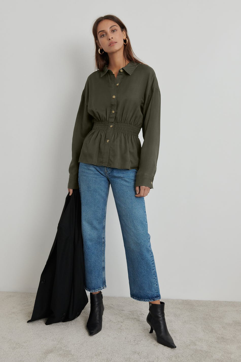 Thea shirt