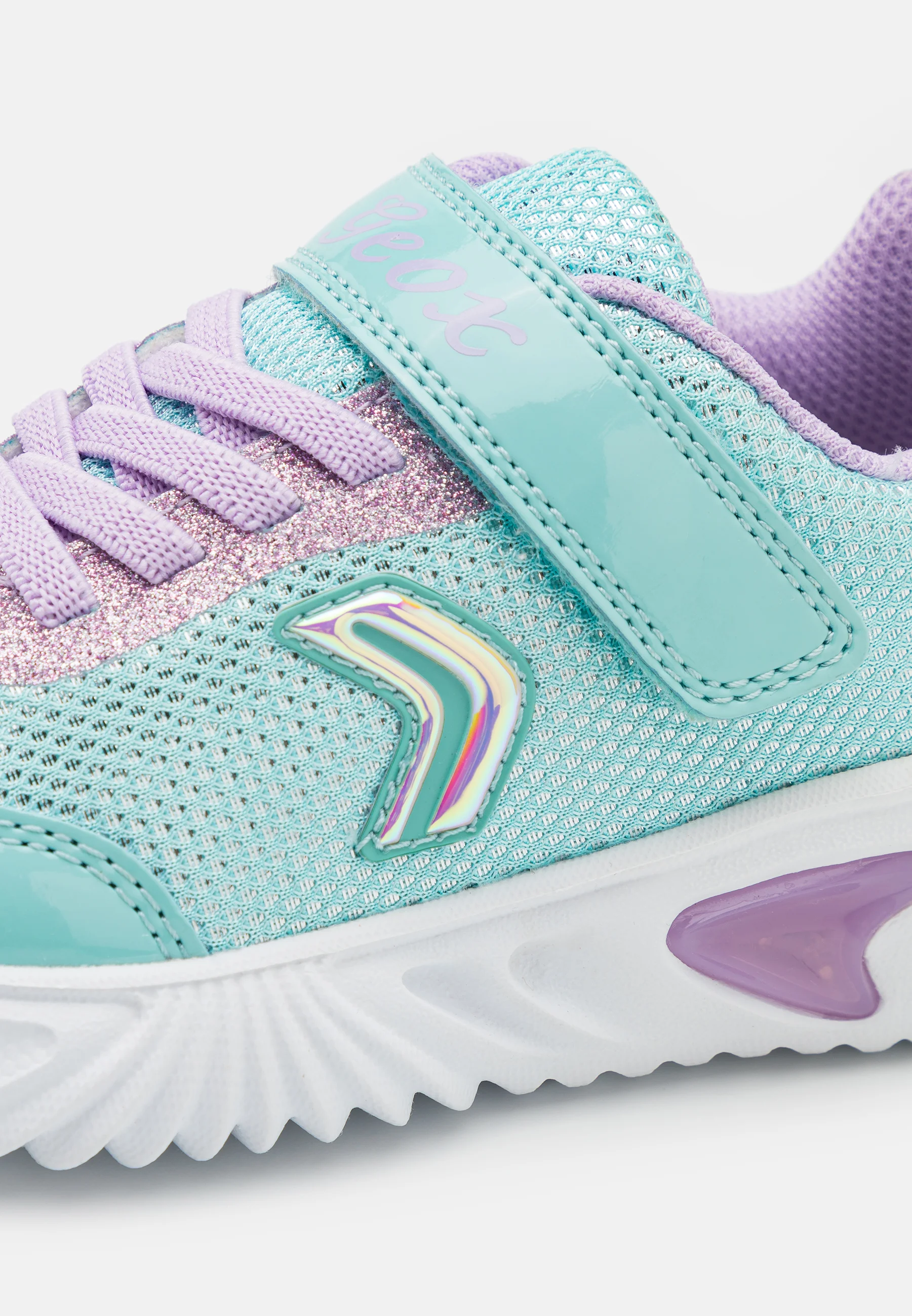 Geox ASSISTER GIRL LIGHTS - Zapatillas bajas