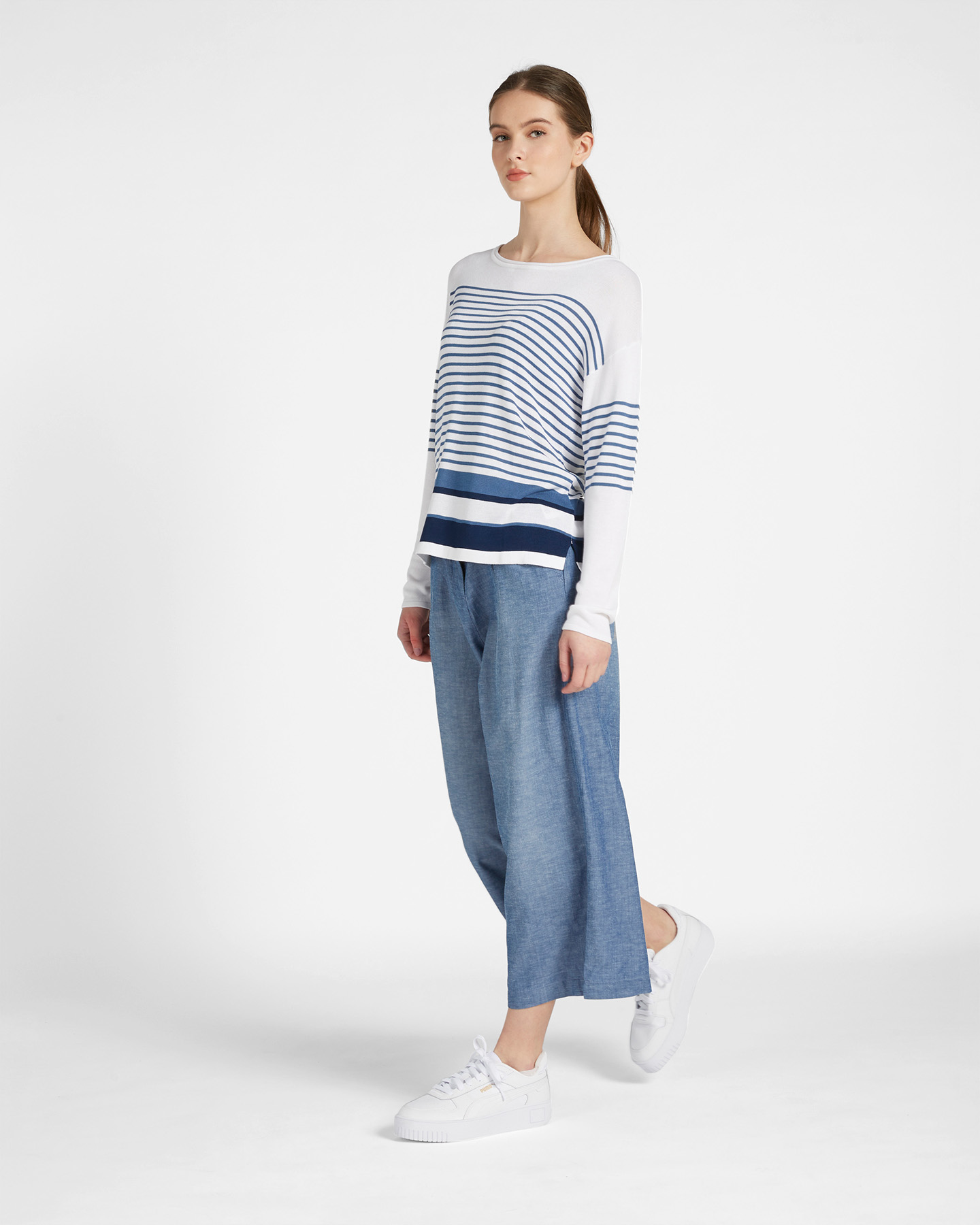Dack's Urban City Sweater W DW501S23-896