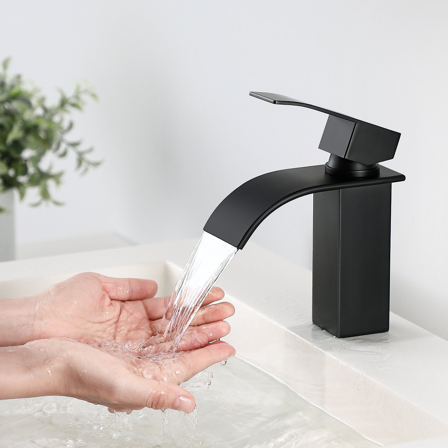 CECIPA Waschtischarmatur Wasserhahn Bad Wasserfall Waschtischarmat Armaturmit Auslauf Höhe 85MM