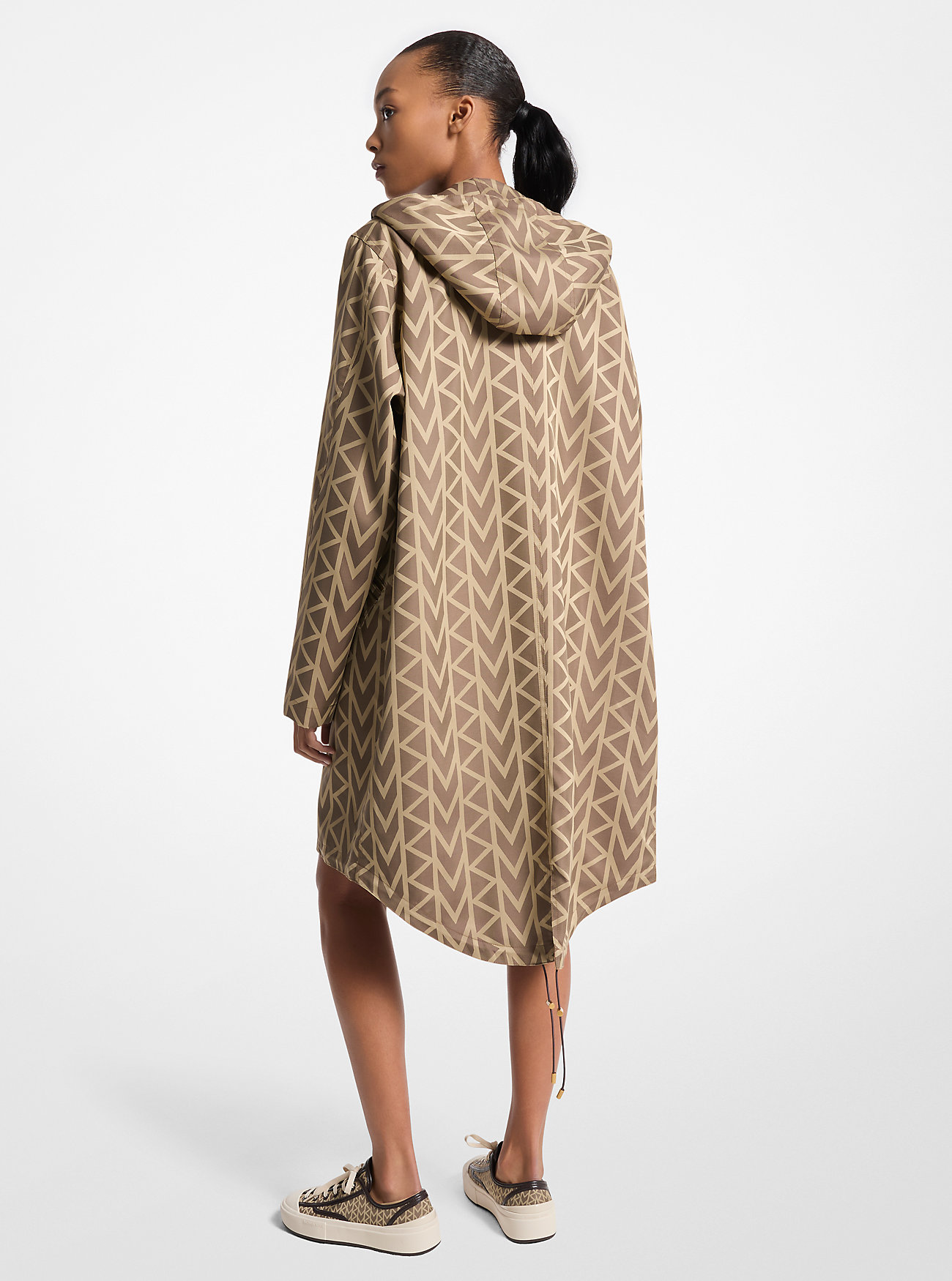 MK2000 Logo Jacquard Overdimensjonert Parka - SJOKOLADE