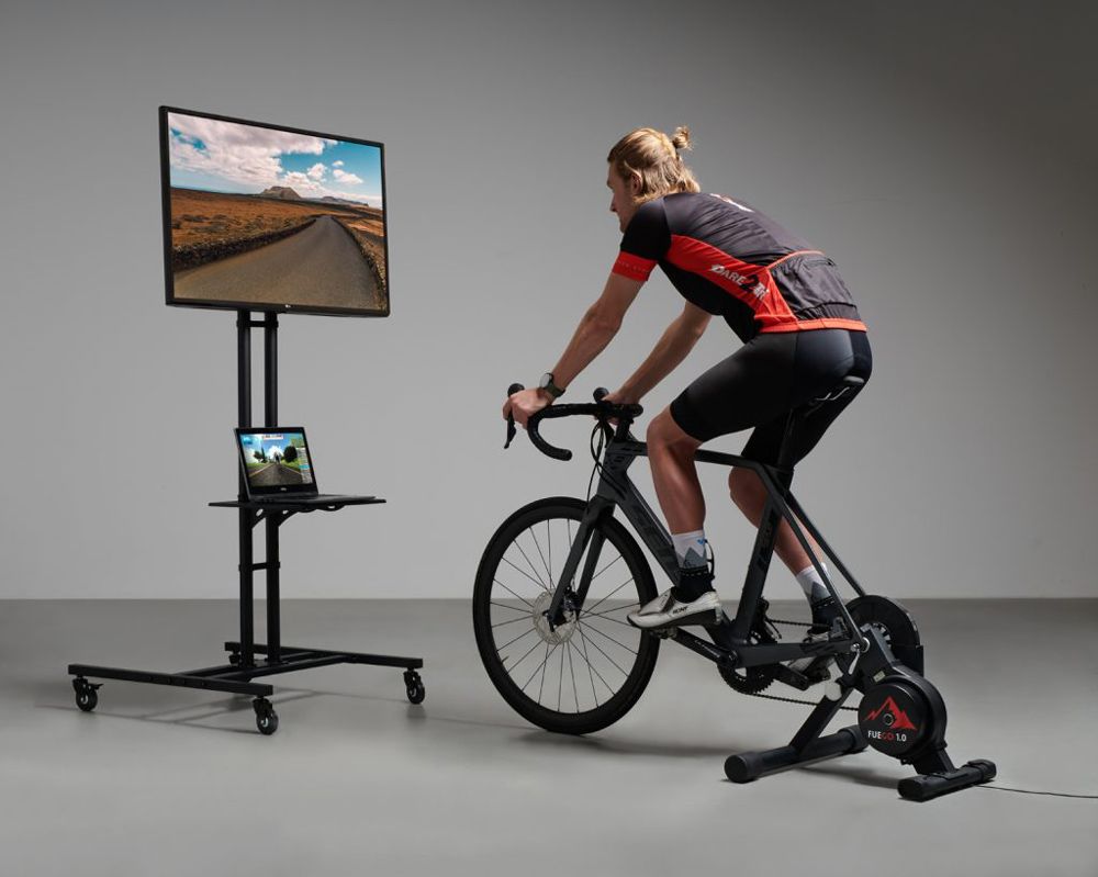 Dare2Ride FUEGO 1.0 Smart Trainer kaufen | Bike-Discount