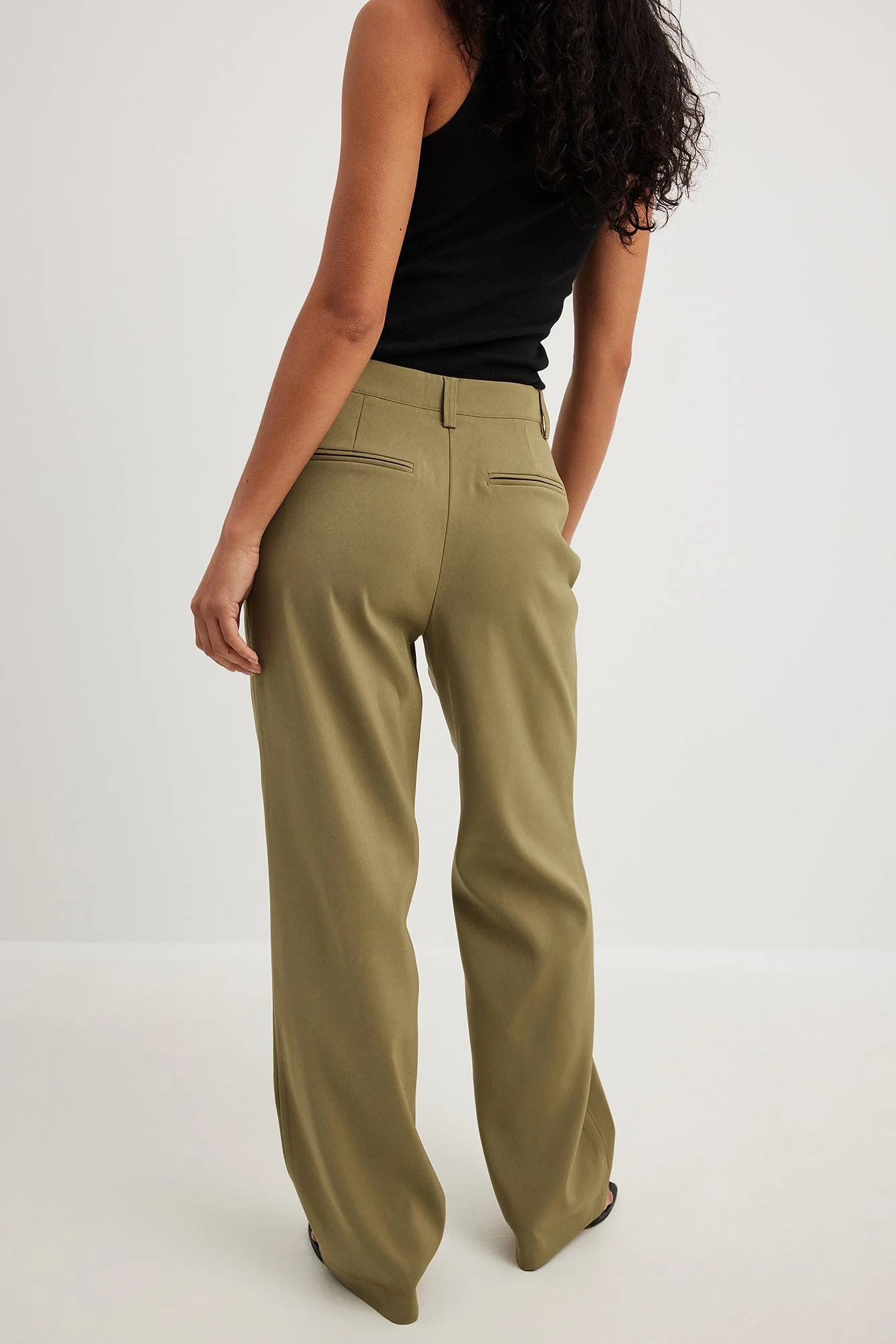 Taillierte Anzughose mit mittelhoher Taille