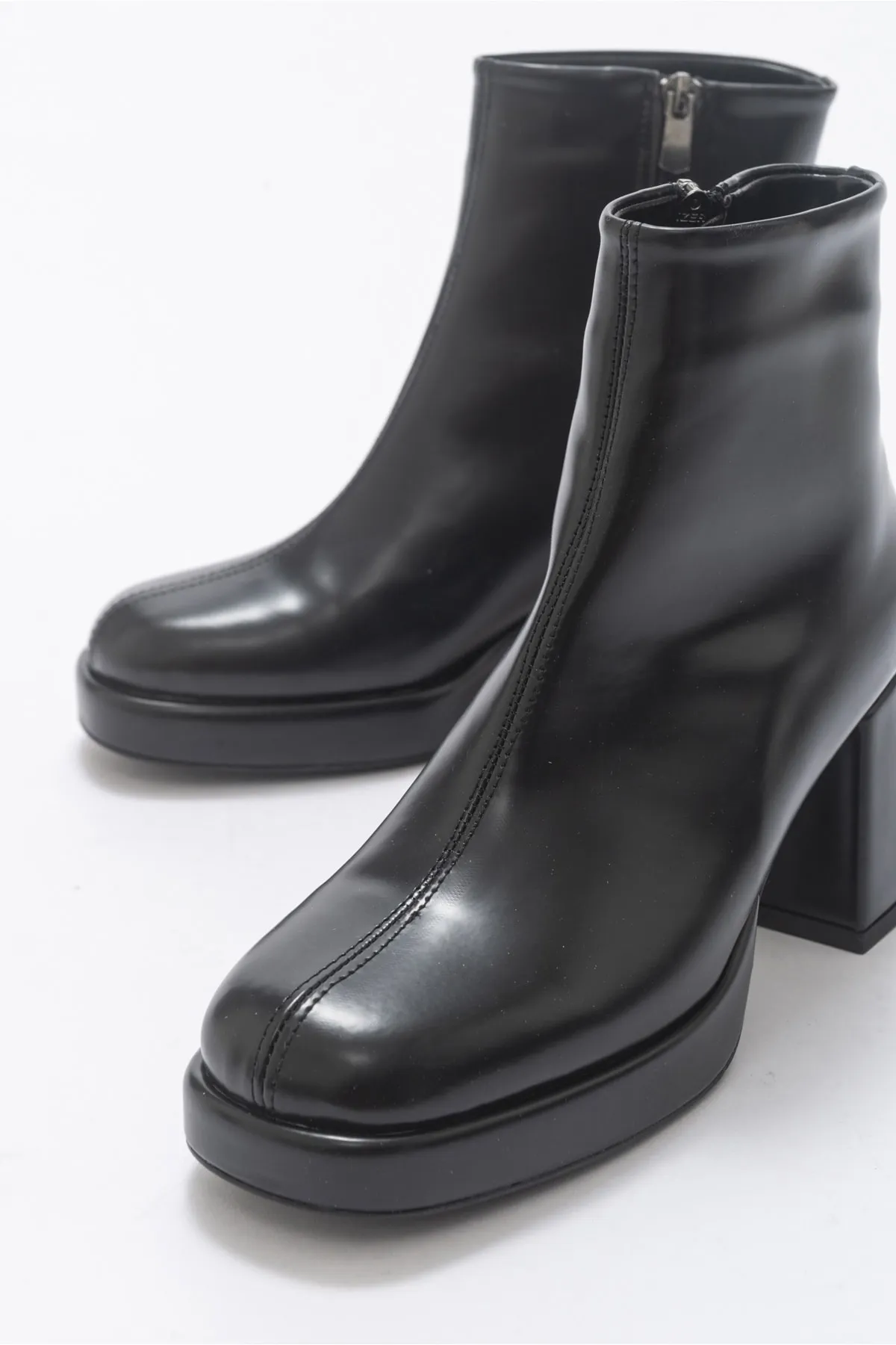 LuviShoes  Fore Black Skin Damenstiefel