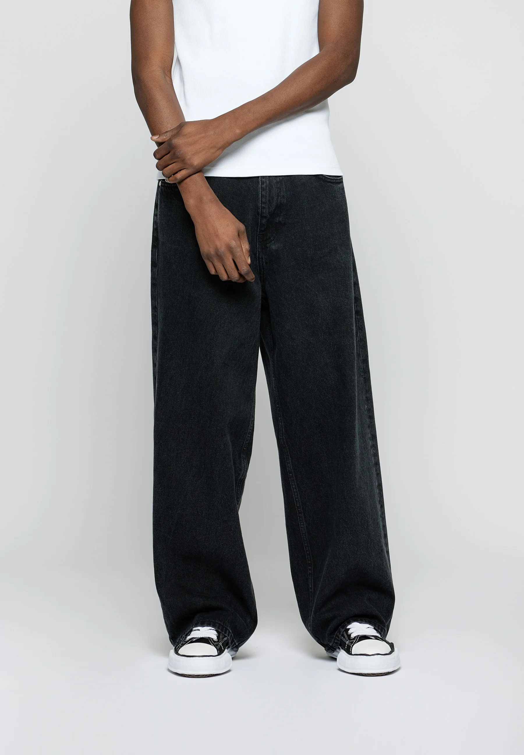EIGHTYFIVE LOOSE BAGGY - Vaqueros holgados
