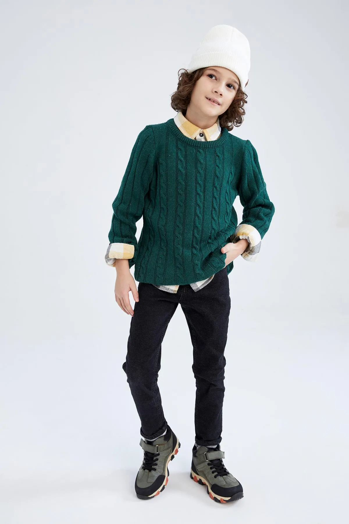 DeFacto  Jungenpullover mit Rundhalsausschnitt Z2404a622wn