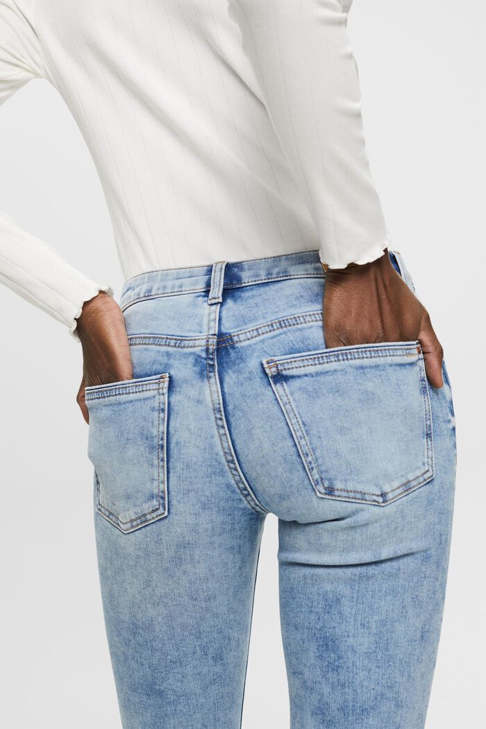 Mid-Rise-Stretchjeans in schmaler Passform