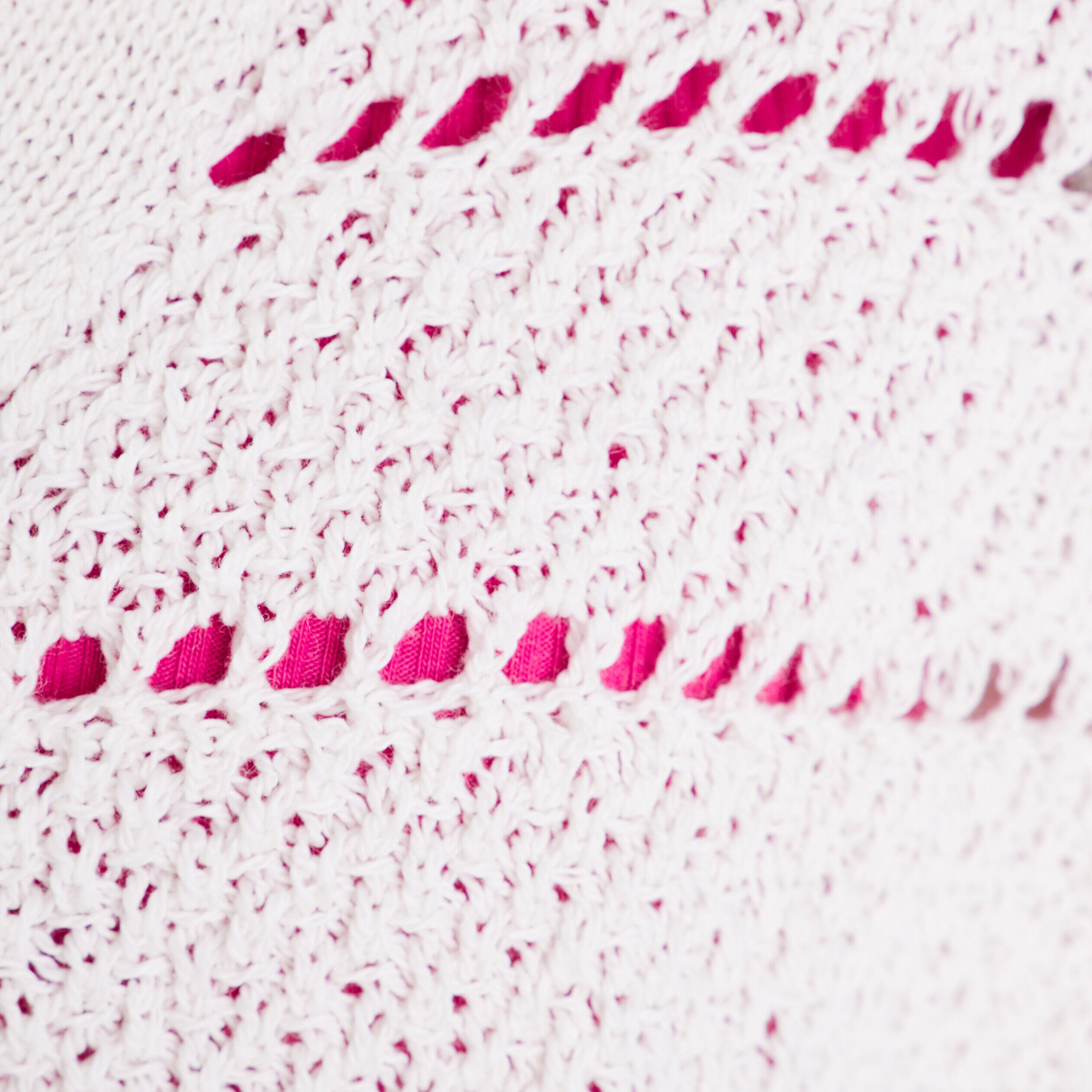 Gilet boutonné aspect crochet ecru femme | Cache Cache