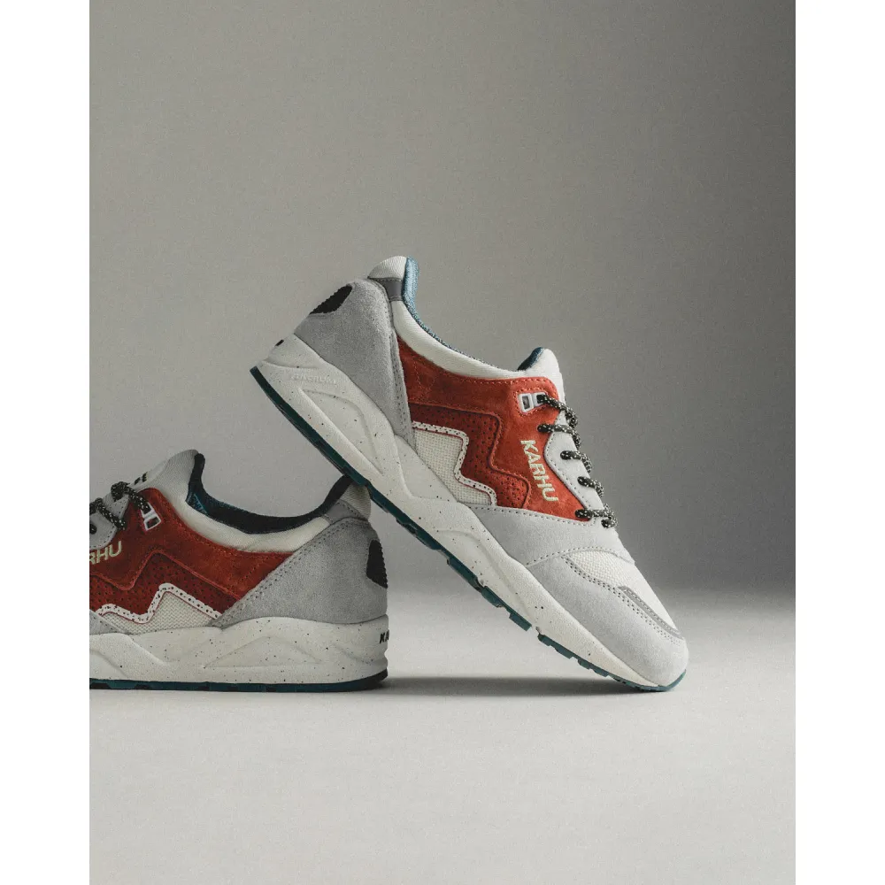 Karhu Aria 95 F803085 / blau