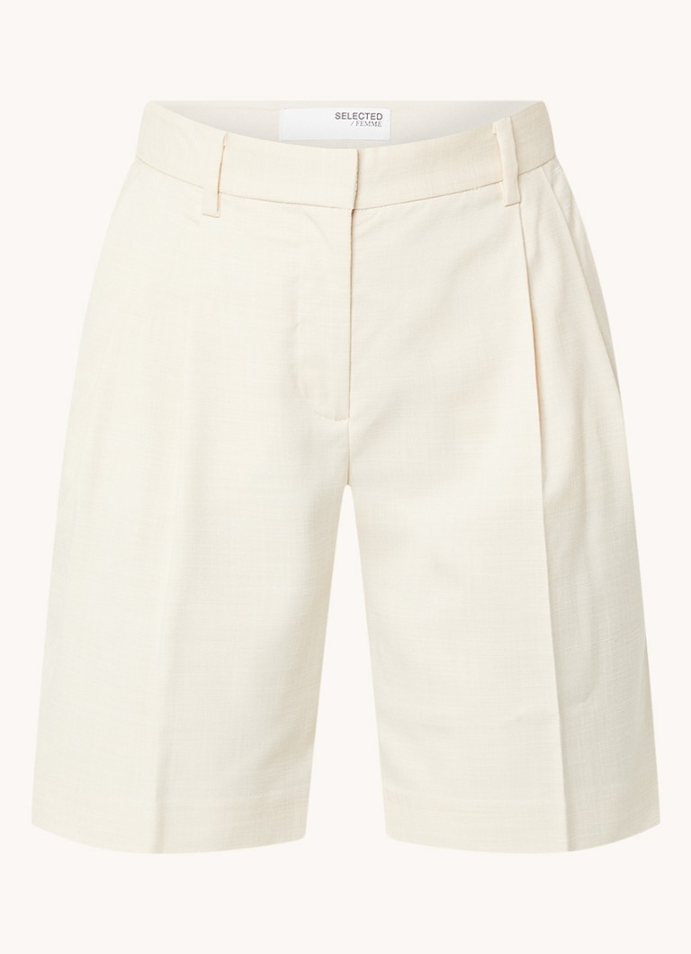 Shorts Selected Femme Selfina de cintura alta, corte reto e com bolsos laterais.