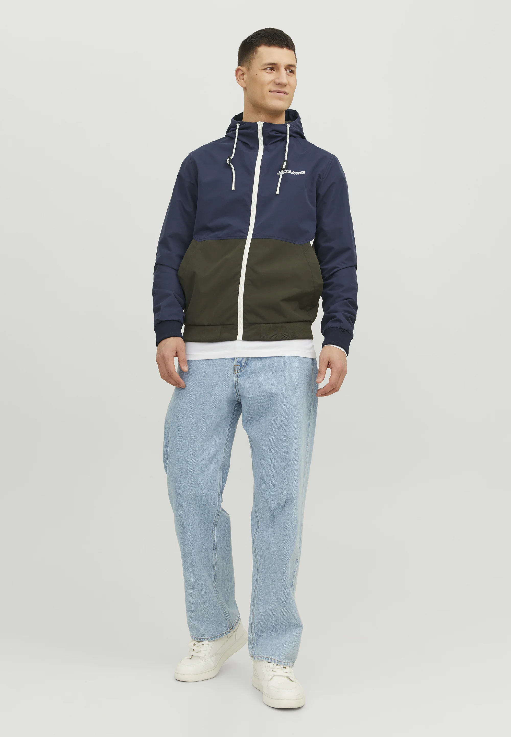 Jack & Jones JJERUSH BLOCKING HOOD - Chaqueta ligera