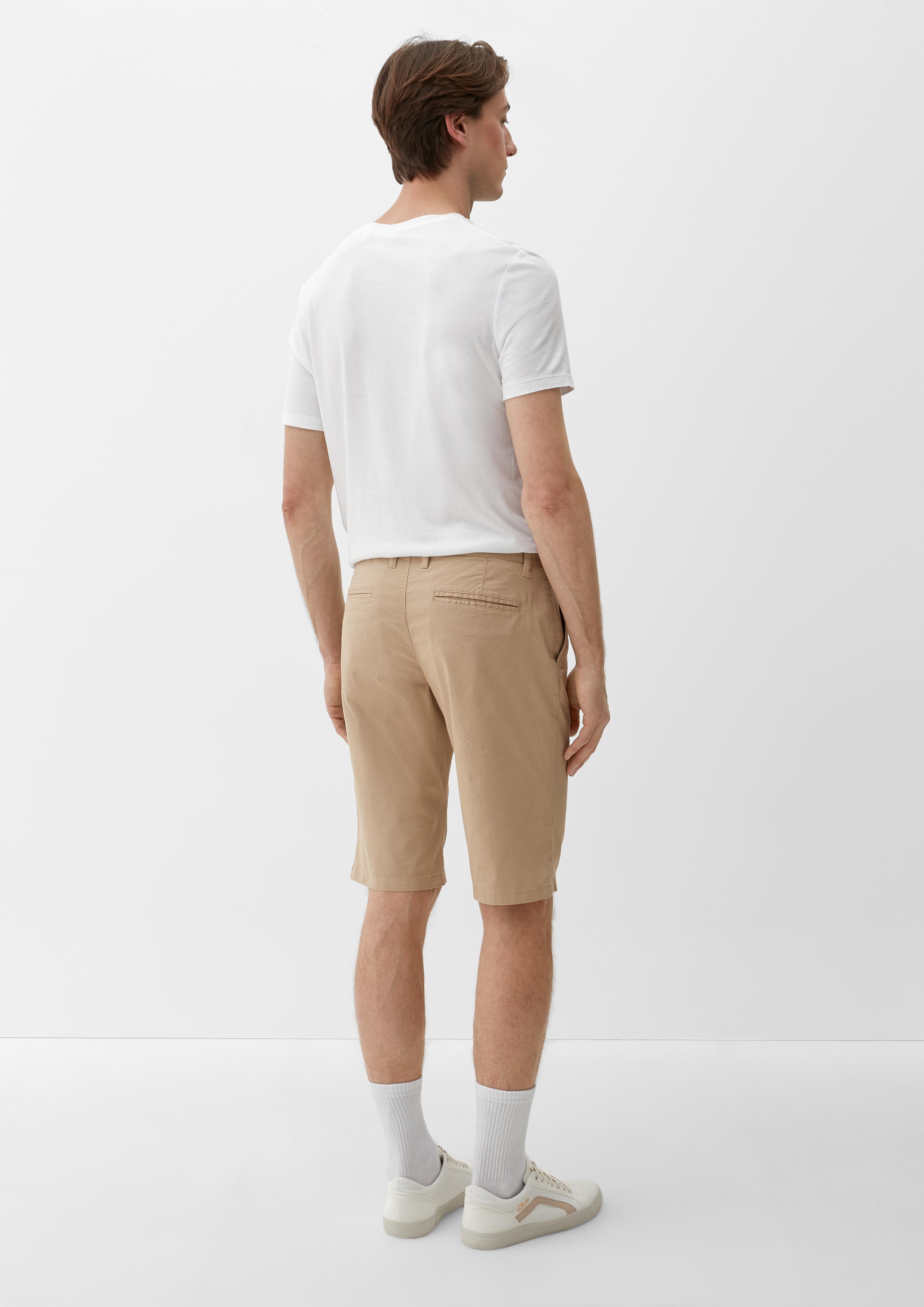Slim: Bermuda-Chino  2132920-8411