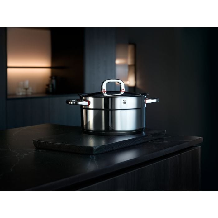 Premium One Kochtopf mit Deckel, 24 cm
