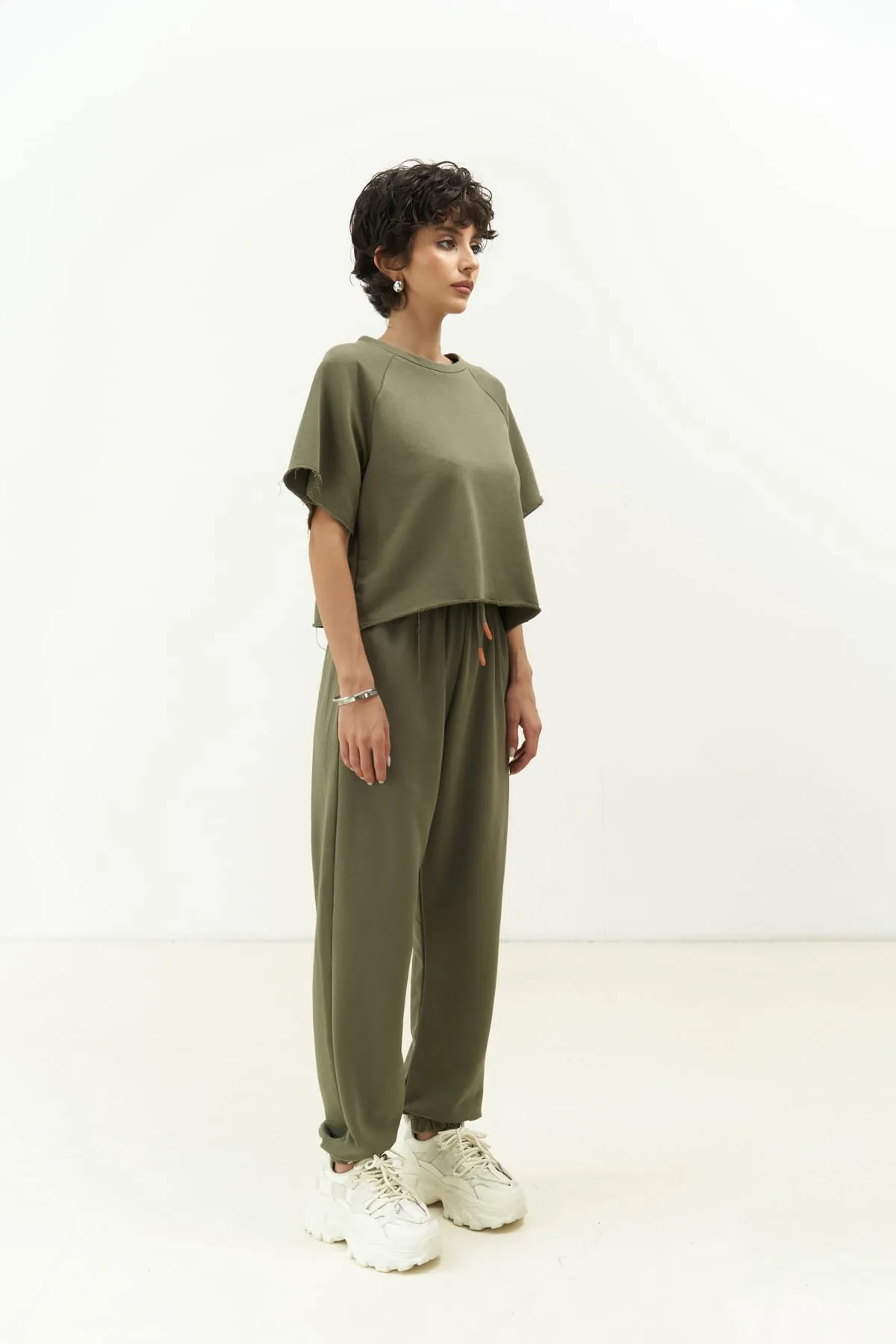 MAİ COLLECTİON  Vero Soft Khaki Crop-Trainingsanzug-Set