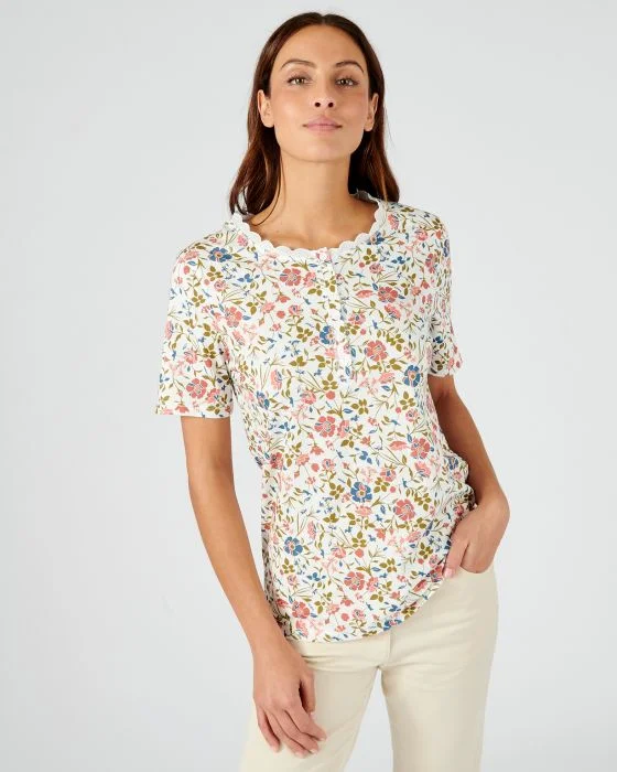 Tee-shirt col rond fantaisie en pur coton.
