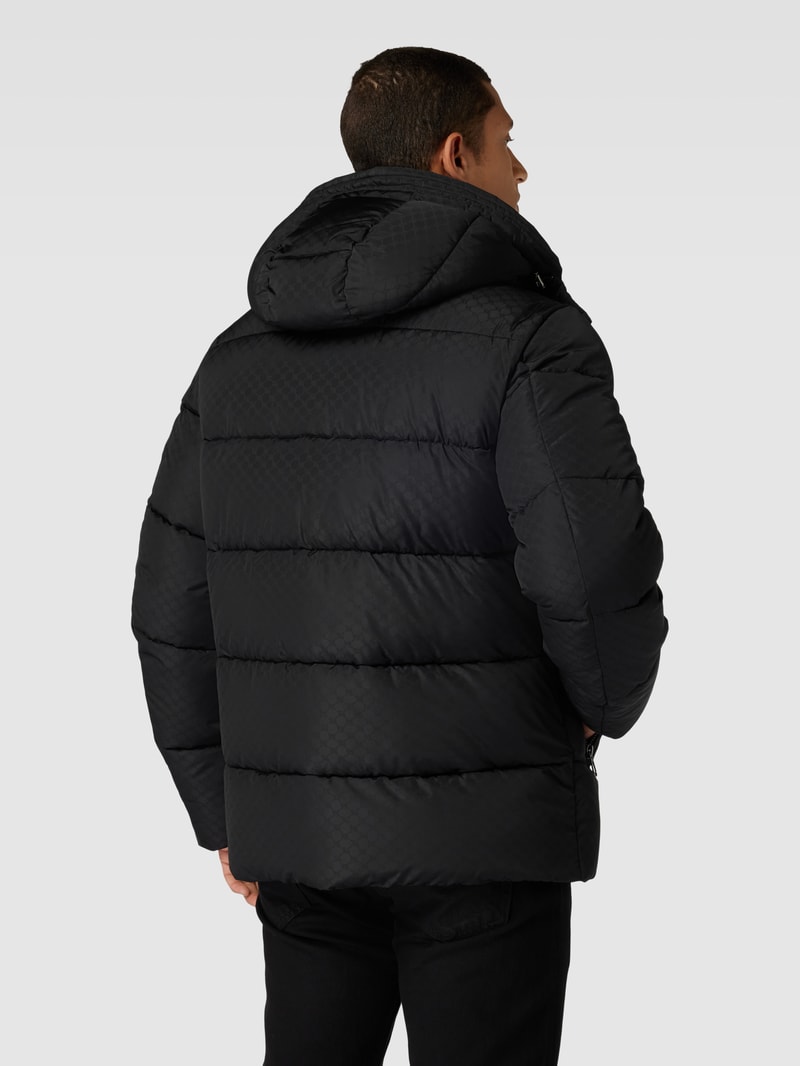 Steppjacke mit Kapuze Modell 'Vastos' in schwarz