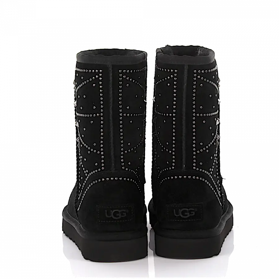 UGG - Snowboots Lammleder Nieten schwarz - schwarz