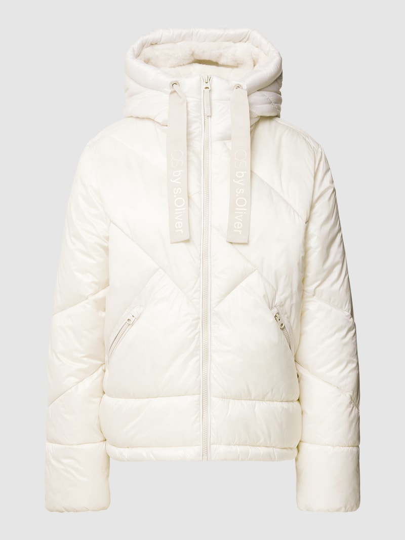 Steppjacke mit Reißverschlusstaschen in offwhite