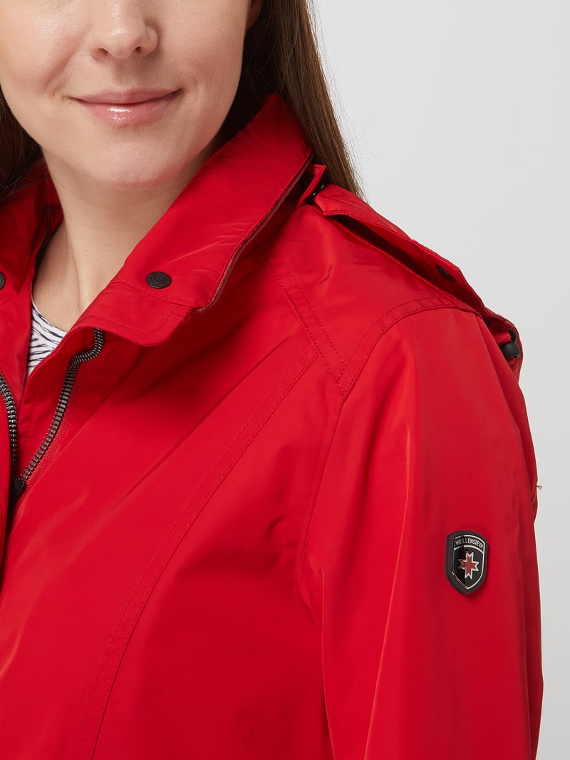 Romance 812 Funktionsjacke mit abnehmbarer Kapuze in rot