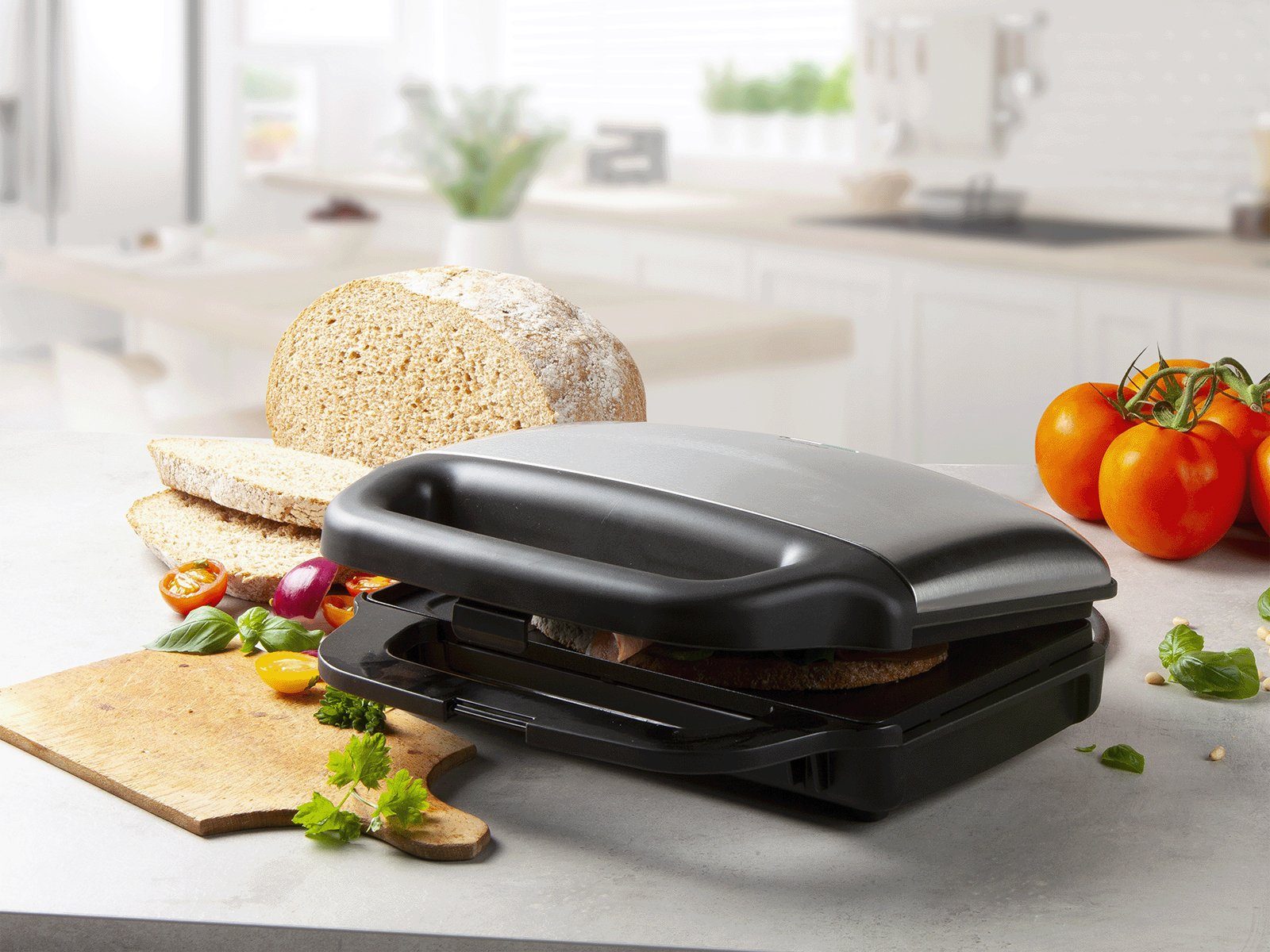 Domo Sandwichmaker, 900 W, 2er Toaster XXL Snack Panini-Maker & Gabel extra tief große Toasties